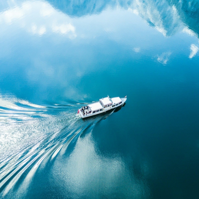 bird's-eye photography of white boat